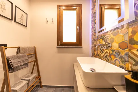 Asciugamani pronti nel bagno di Mont°6